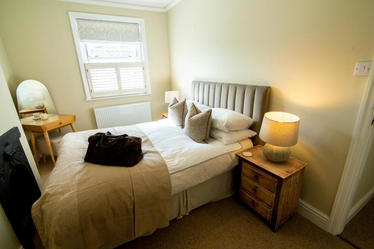 Mulberry Cottage - Cosy 3 Bed Cottage Near Lytham Windmill ليثام سانت أنيه المظهر الخارجي الصورة